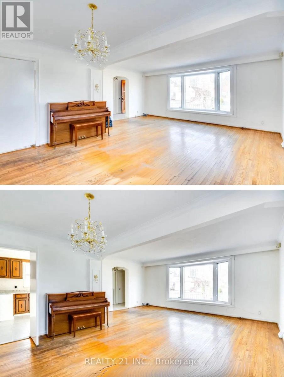 Property at 3 LOMBARDY CRESCENT image 3