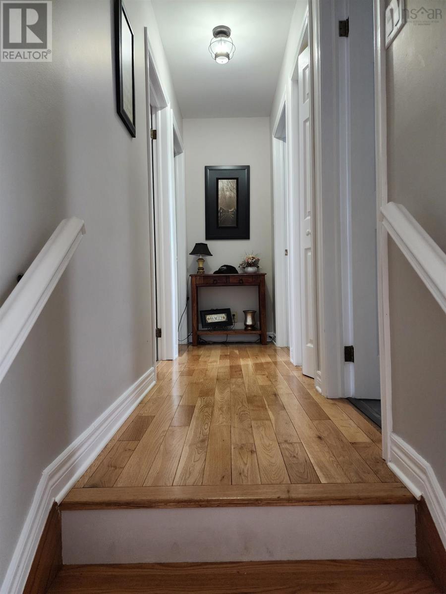 38 Water Street, Glace Bay, Nova Scotia  B1A 1R3 - Photo 12 - 202505510