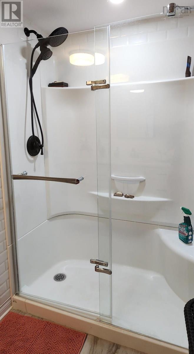 38 Water Street, Glace Bay, Nova Scotia  B1A 1R3 - Photo 38 - 202505510