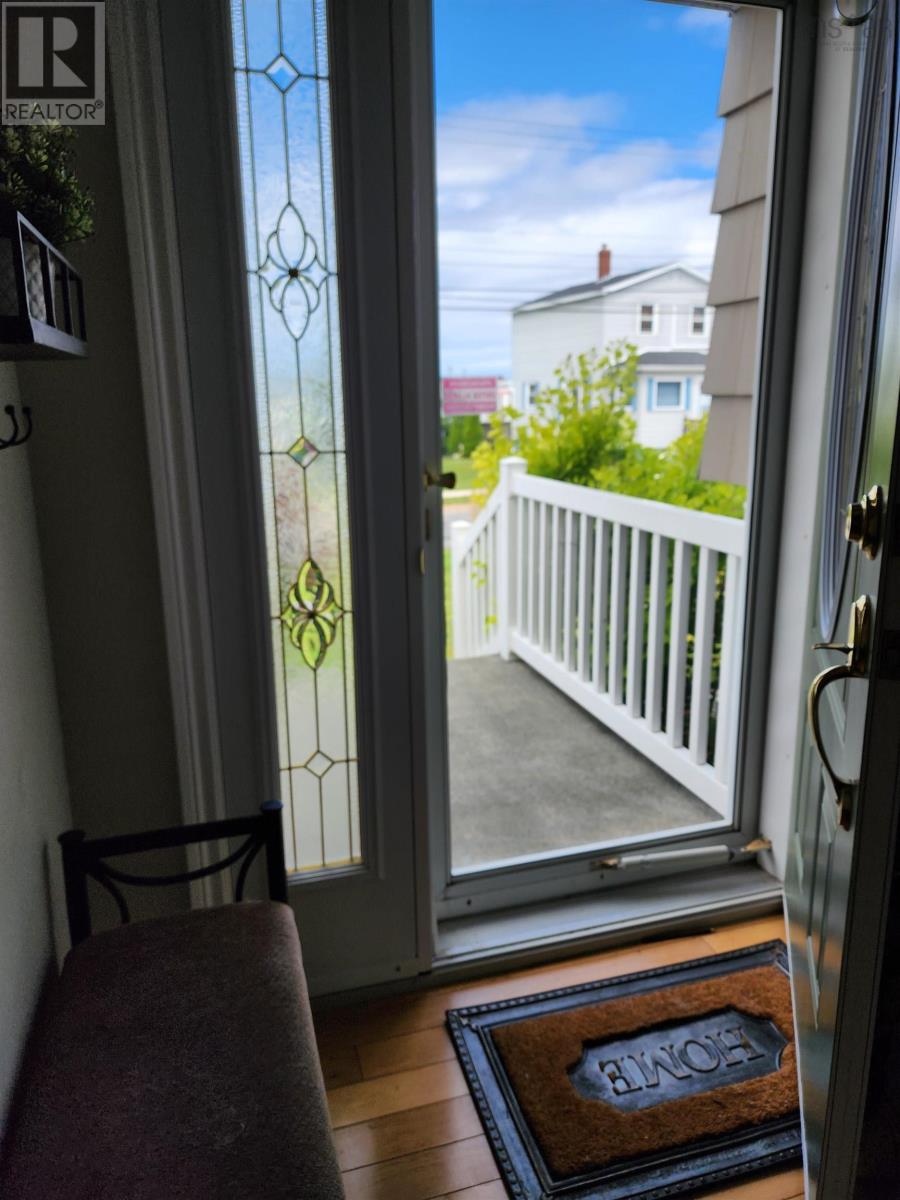 38 Water Street, Glace Bay, Nova Scotia  B1A 1R3 - Photo 8 - 202505510