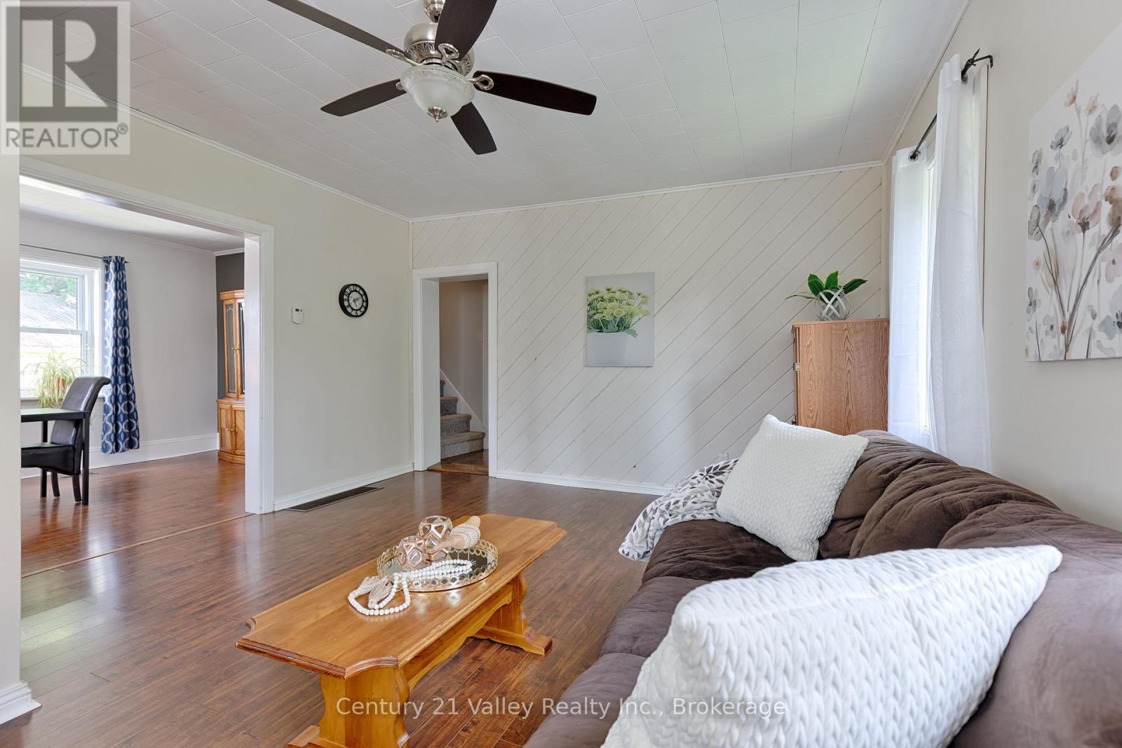 199 Bonnechere Street W, Bonnechere Valley, Ontario K0J 1T0 - Photo 16 - X12282224