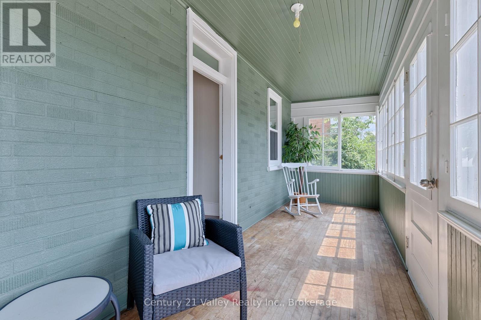 199 Bonnechere Street W, Bonnechere Valley, Ontario K0J 1T0 - Photo 23 - X12282224