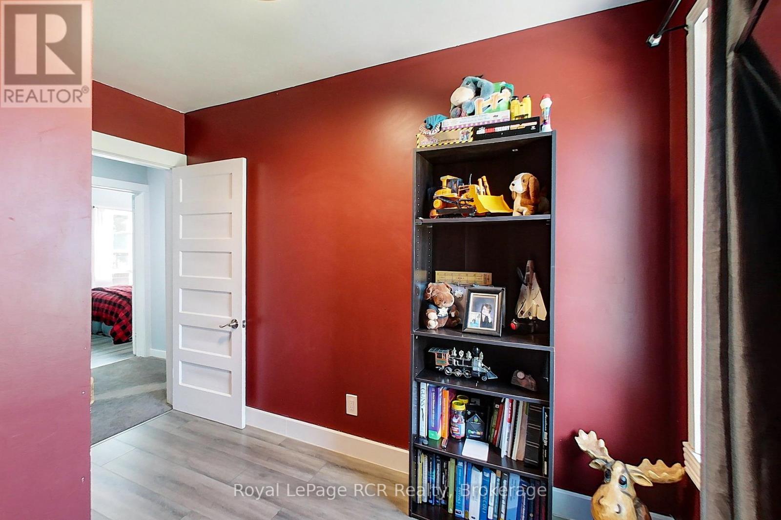2245 3rd Avenue E, Owen Sound, Ontario  N4K 2M5 - Photo 23 - X12282238