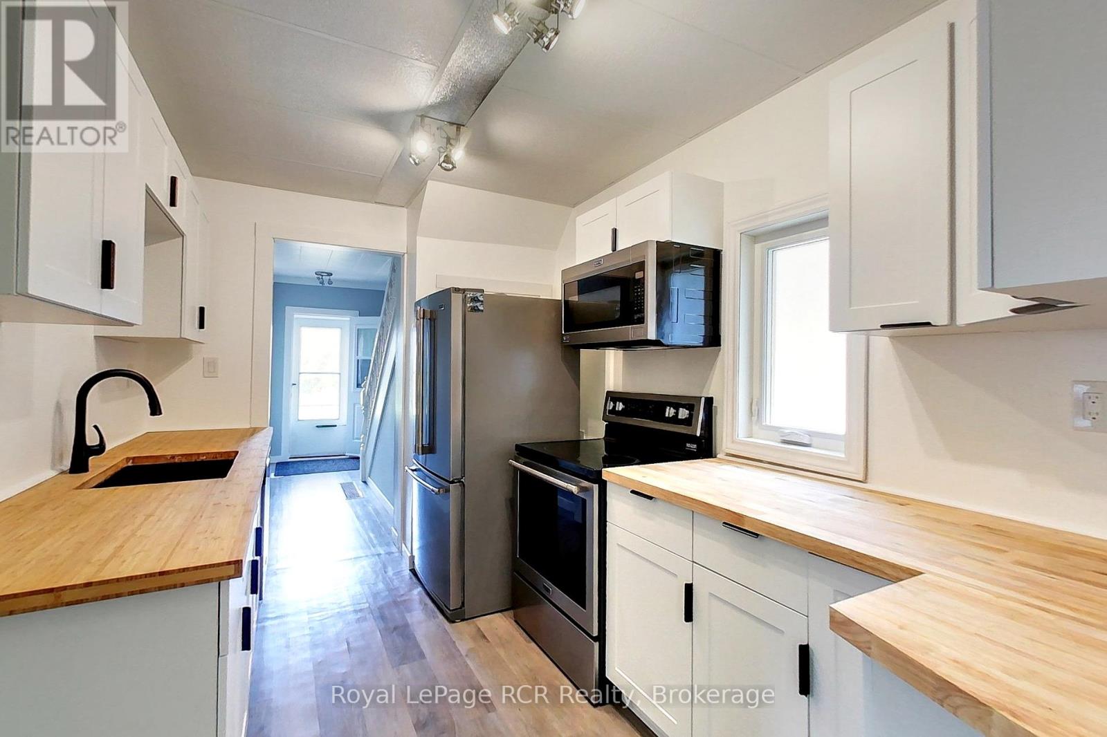 2245 3rd Avenue E, Owen Sound, Ontario  N4K 2M5 - Photo 8 - X12282238