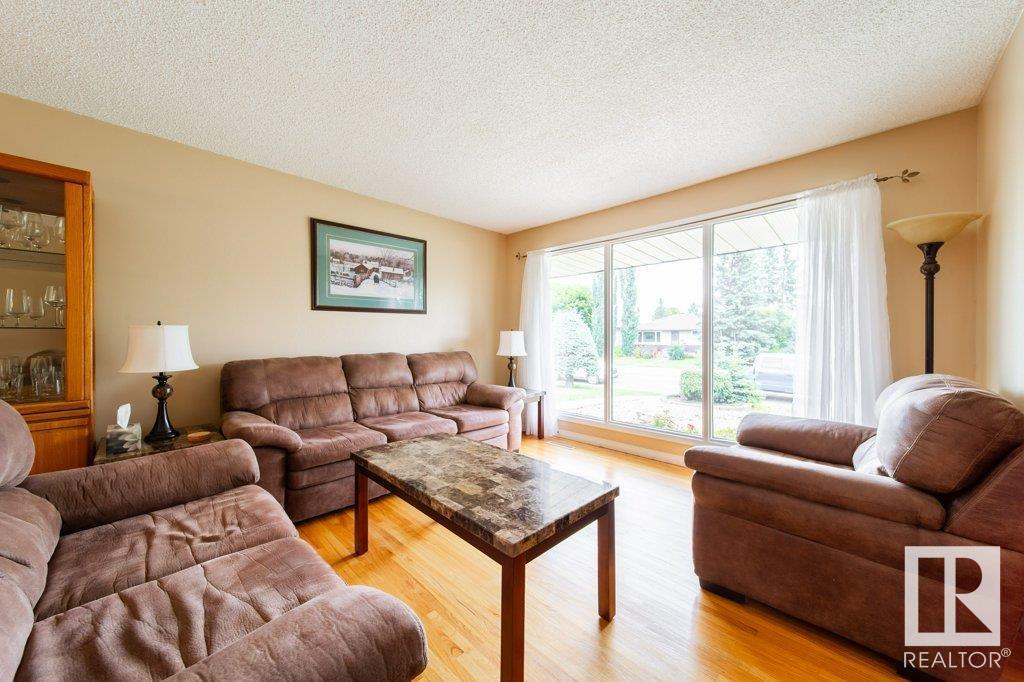 Property at 15629 83 AV NW image 5