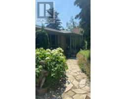 219 ARNOLD AVENUE, Vaughan, Ontario