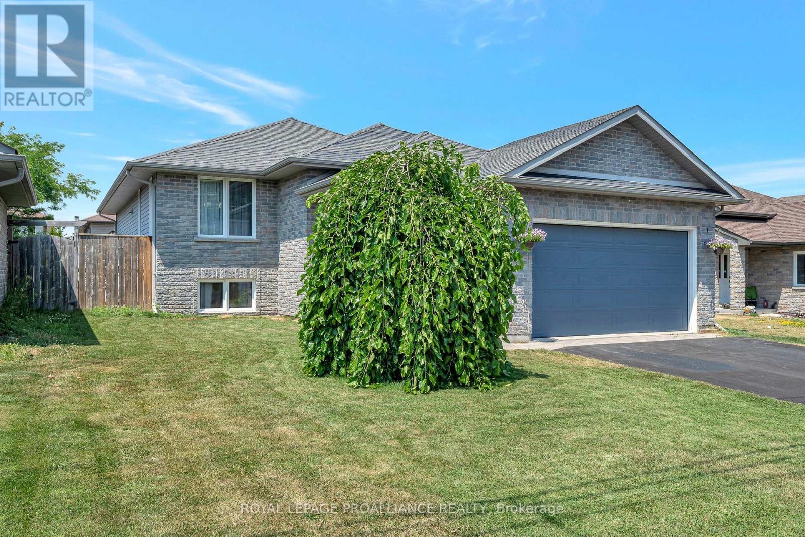 Property at 141 LESTER ROAD image 3