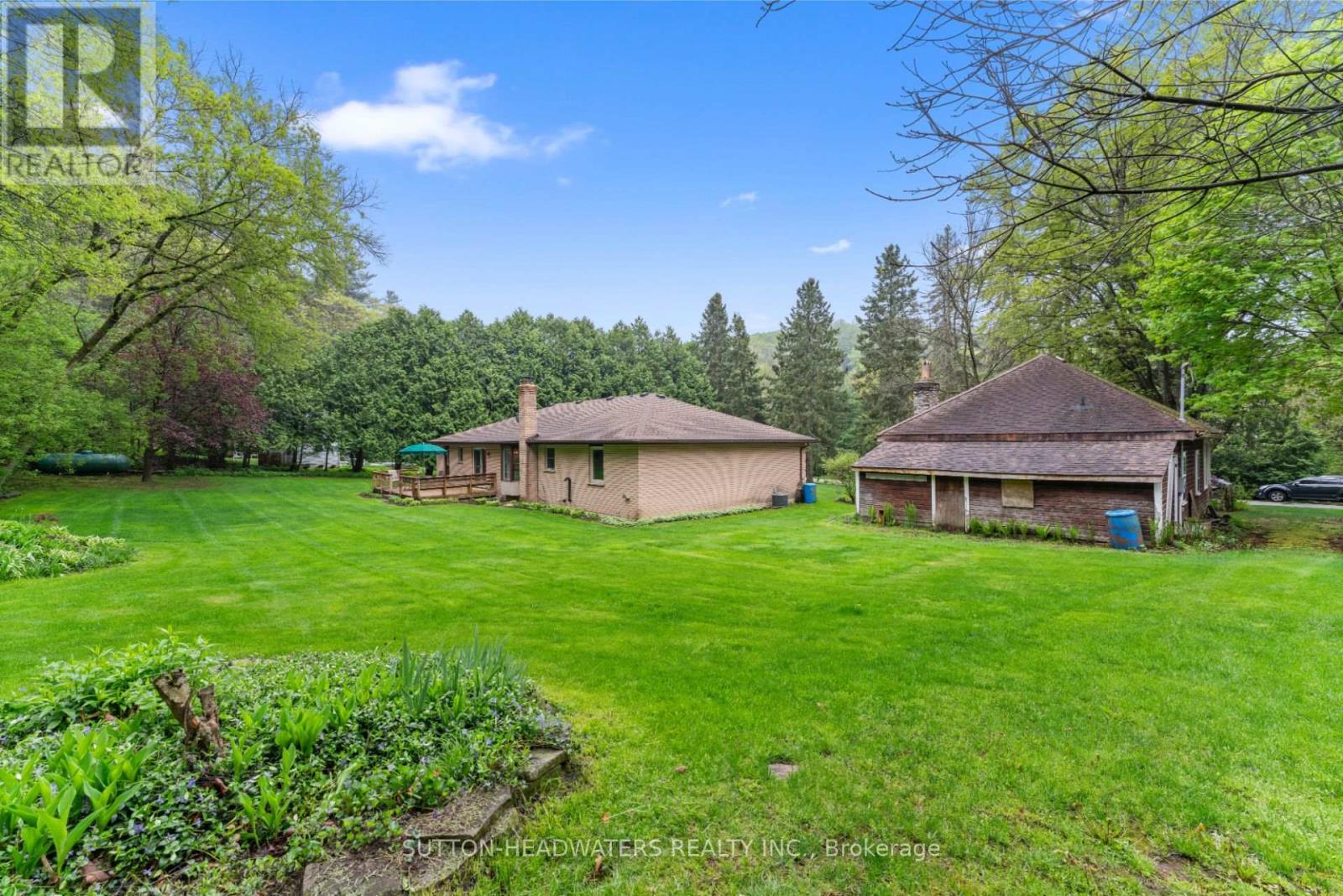 265 Dominion Street E, Caledon, Ontario  L7K 2H8 - Photo 41 - W12153478