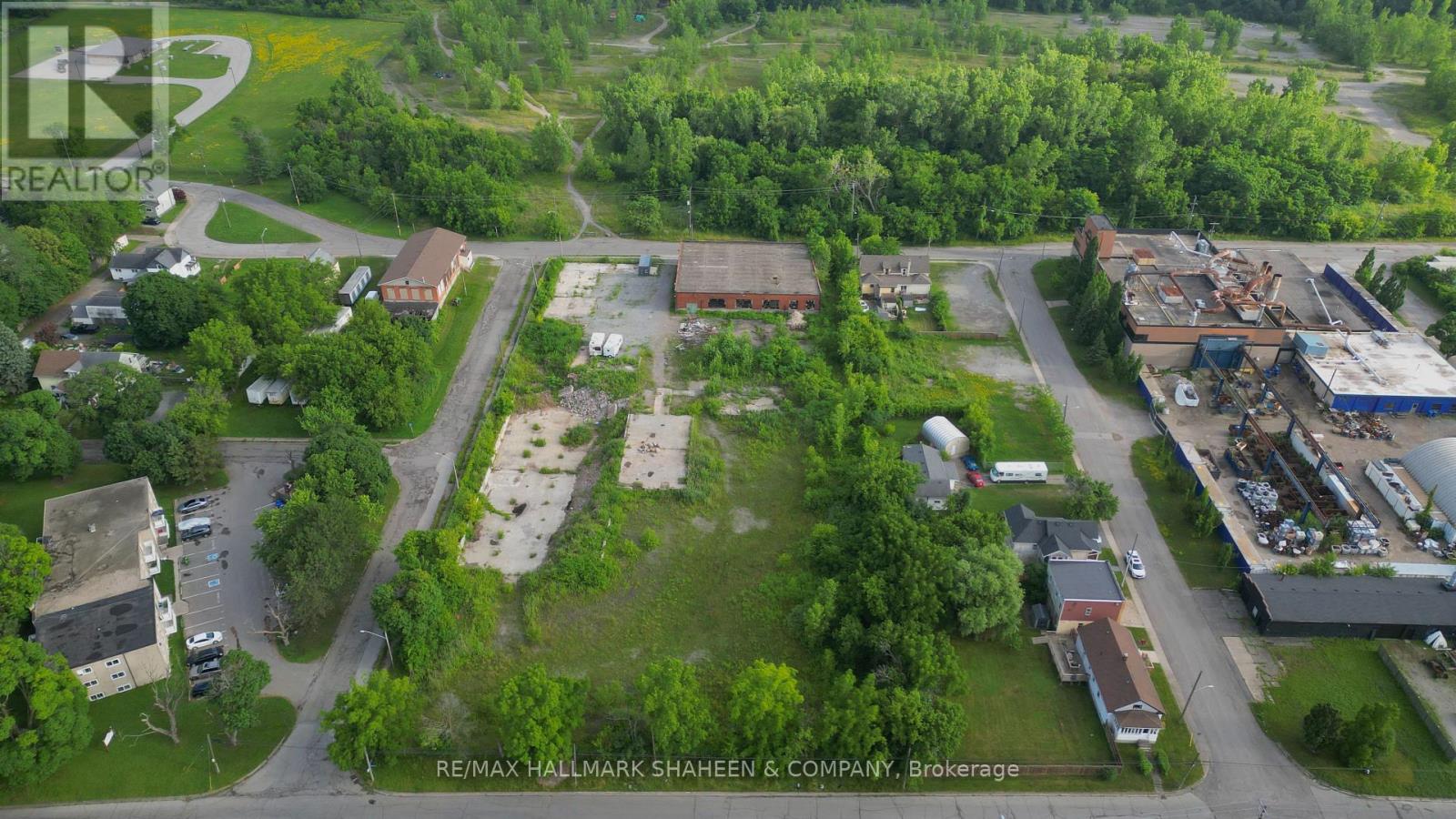 4415 Buttrey Street, Niagara Falls, Ontario  L2E 2X2 - Photo 32 - X12220445