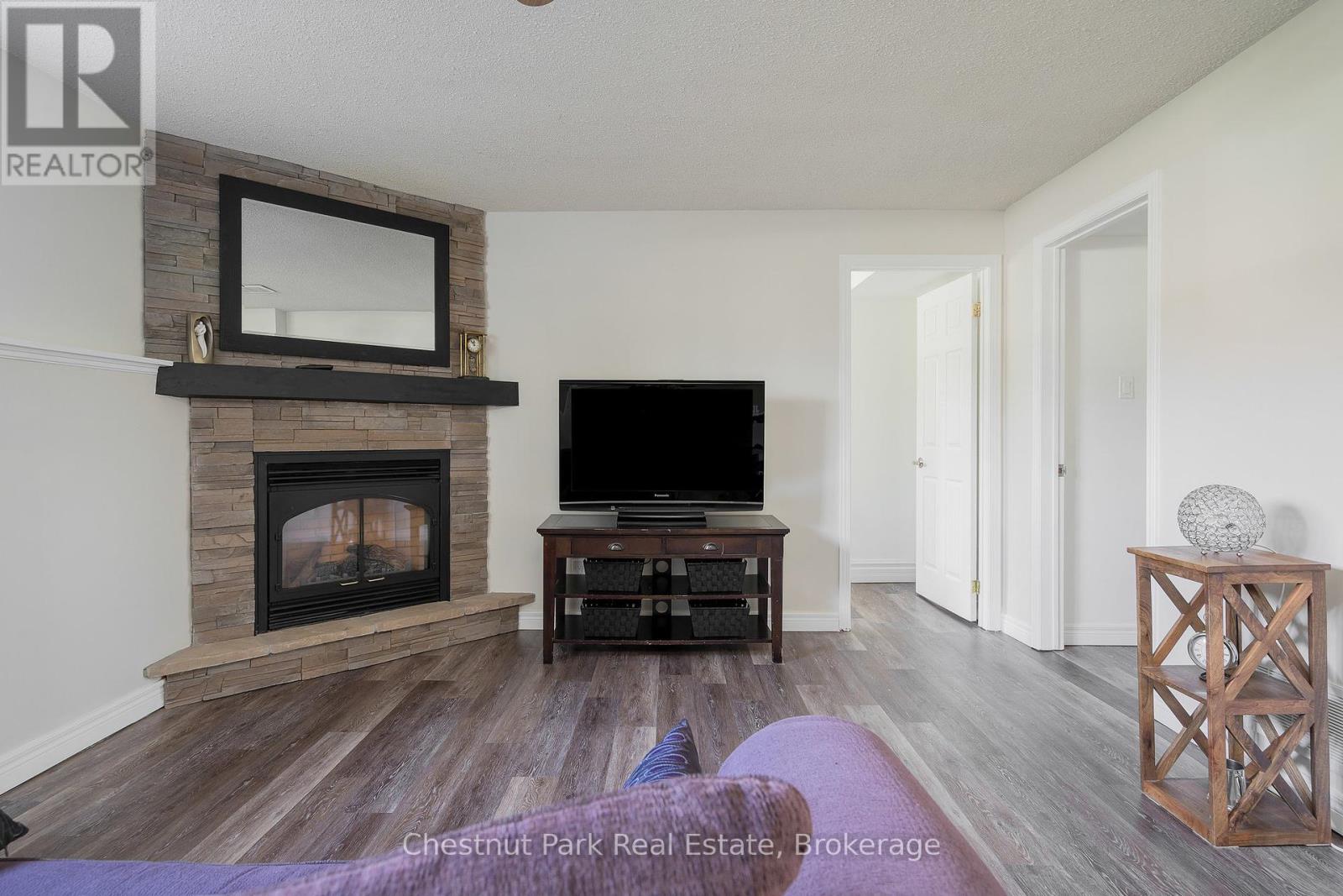 10 Water Street, Collingwood, Ontario  L9Y 4P1 - Photo 30 - S12117941
