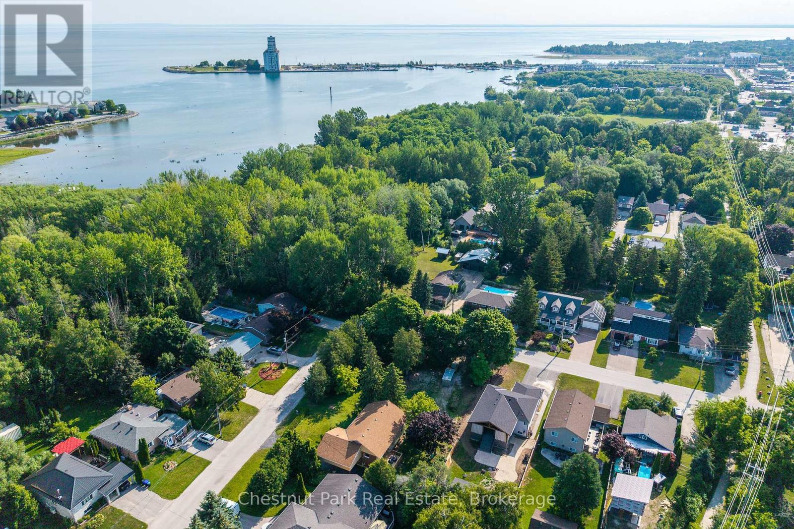 10 Water Street, Collingwood, Ontario  L9Y 4P1 - Photo 44 - S12117941