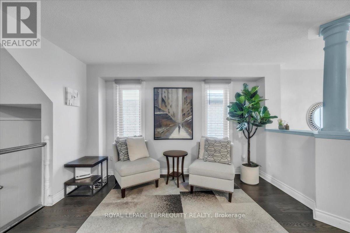 Property at 117 WILKINS CRESCENT image 4