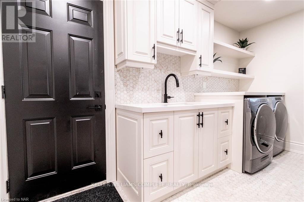 76 Adriatic Boulevard, Hamilton, Ontario  L8G 5C6 - Photo 9 - X12282375