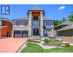 76 ADRIATIC BOULEVARD, Hamilton, Ontario