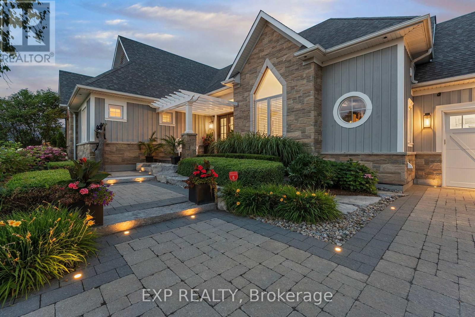 3 Wolford Court, Georgina, Ontario  L4P 0B1 - Photo 7 - N12282326