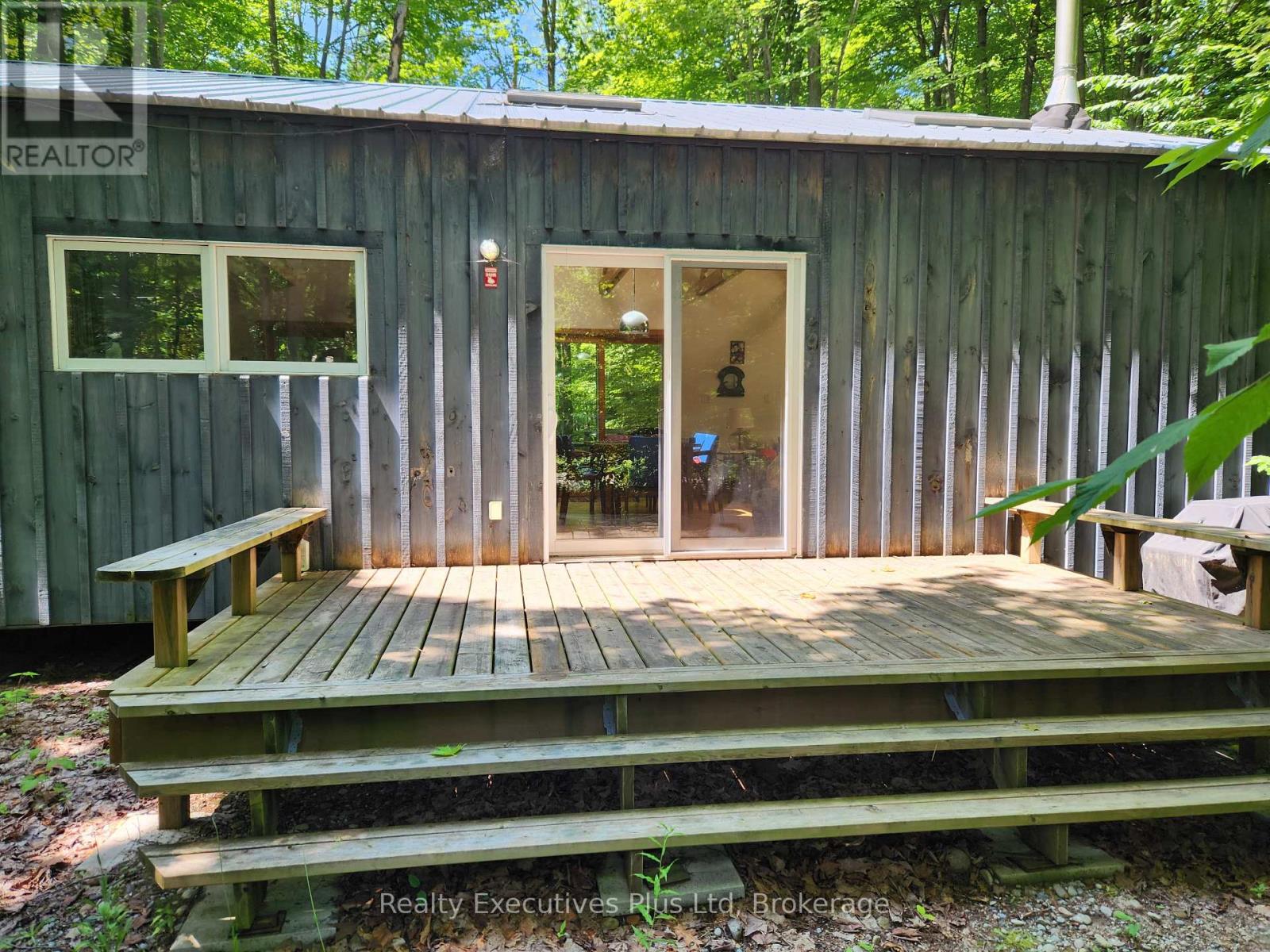 2 Zhingos Miikaans Lane, Christian Island 30, Ontario  L9M 0A9 - Photo 2 - S12282346