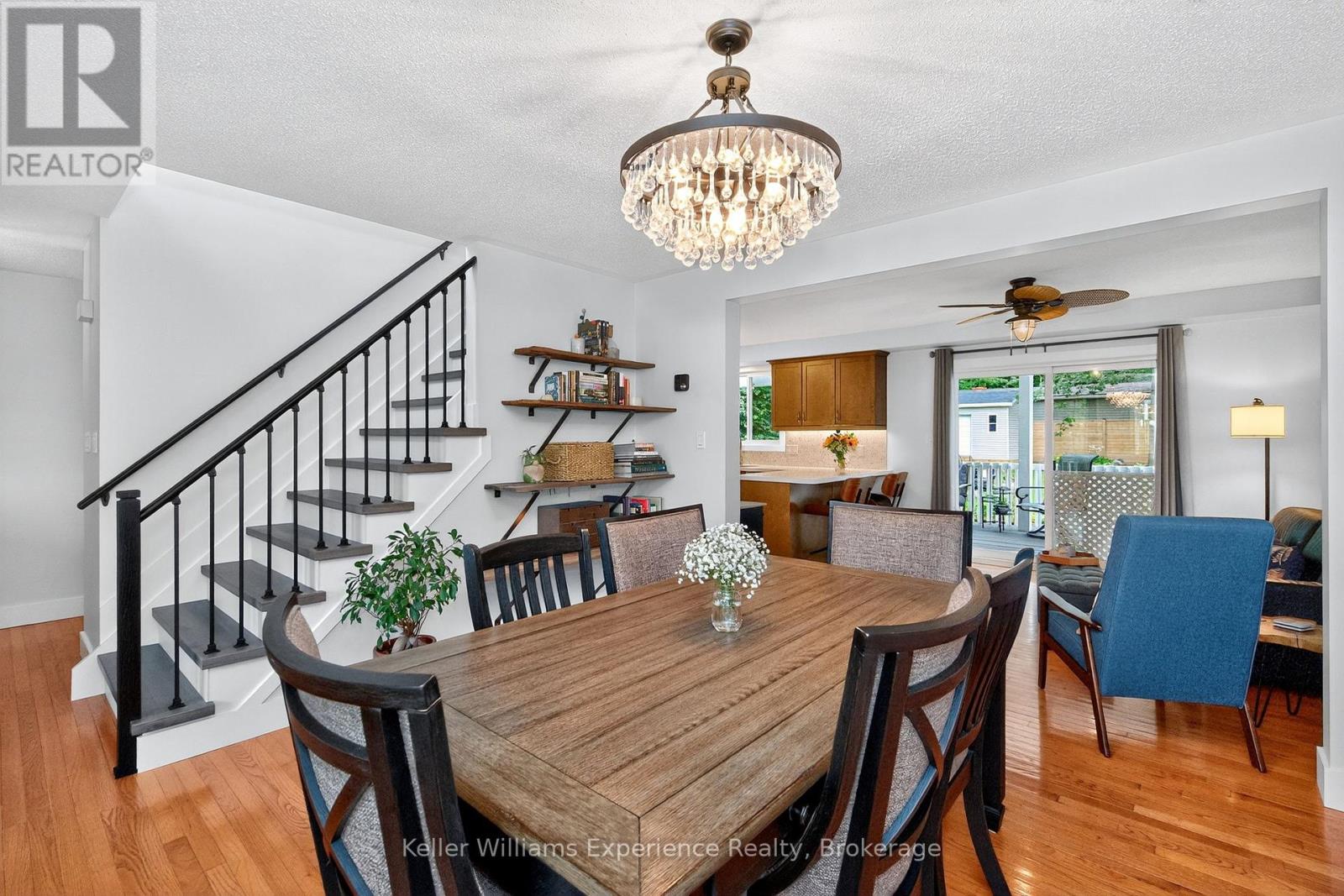 177 Robins Point Road, Tay, Ontario  L0K 2A0 - Photo 12 - S12282388