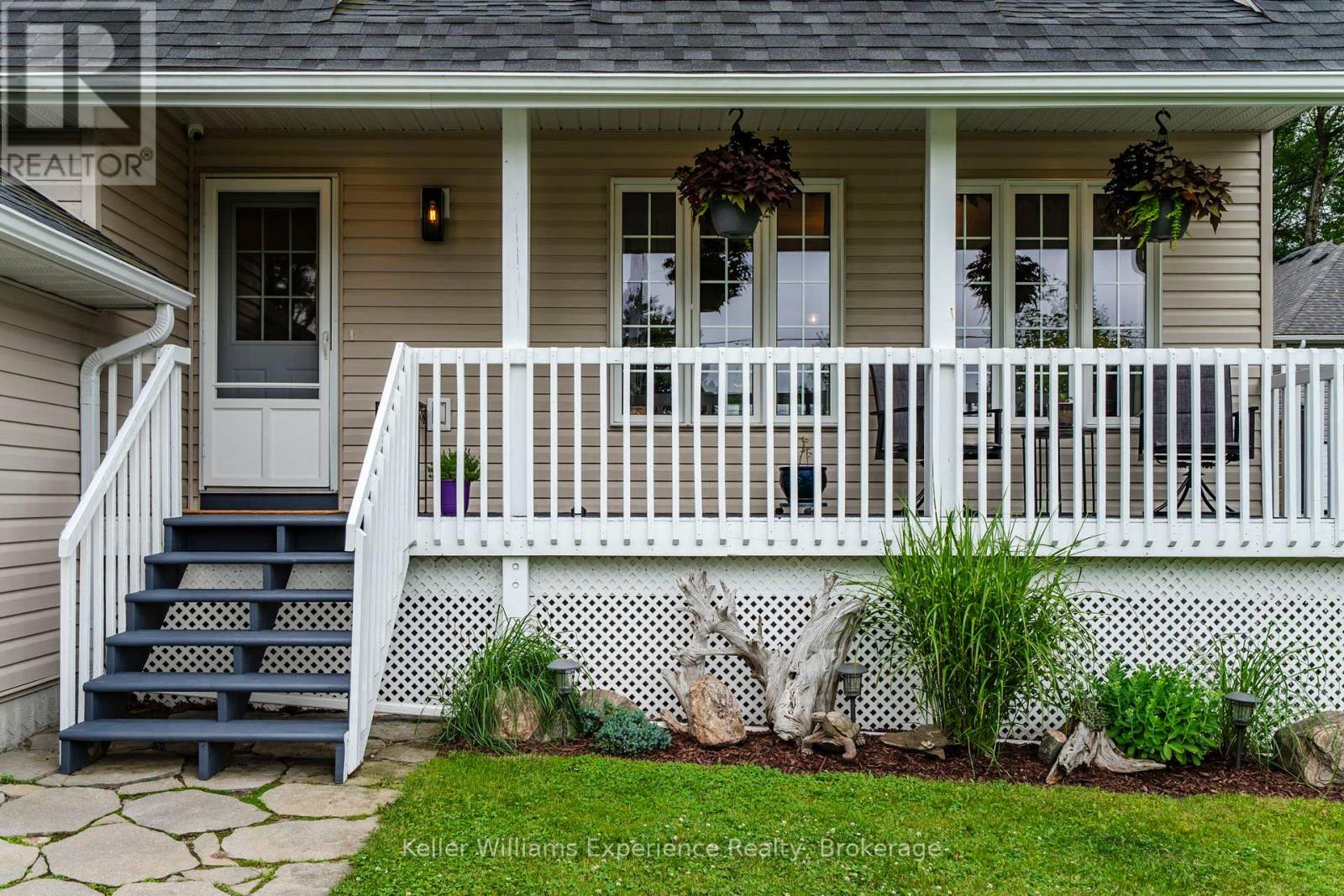 Property at 177 ROBINS POINT ROAD image 4