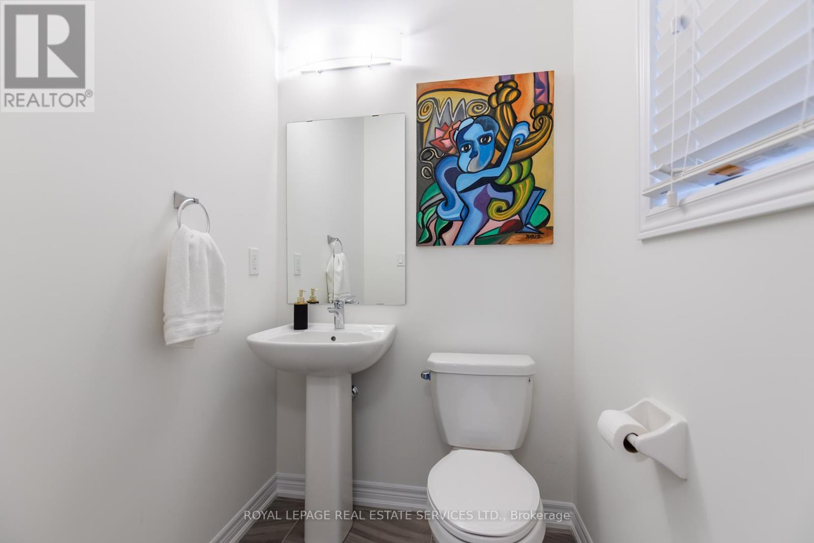 1342 Farmstead Drive, Milton, Ontario  L9E 1K9 - Photo 17 - W12282318