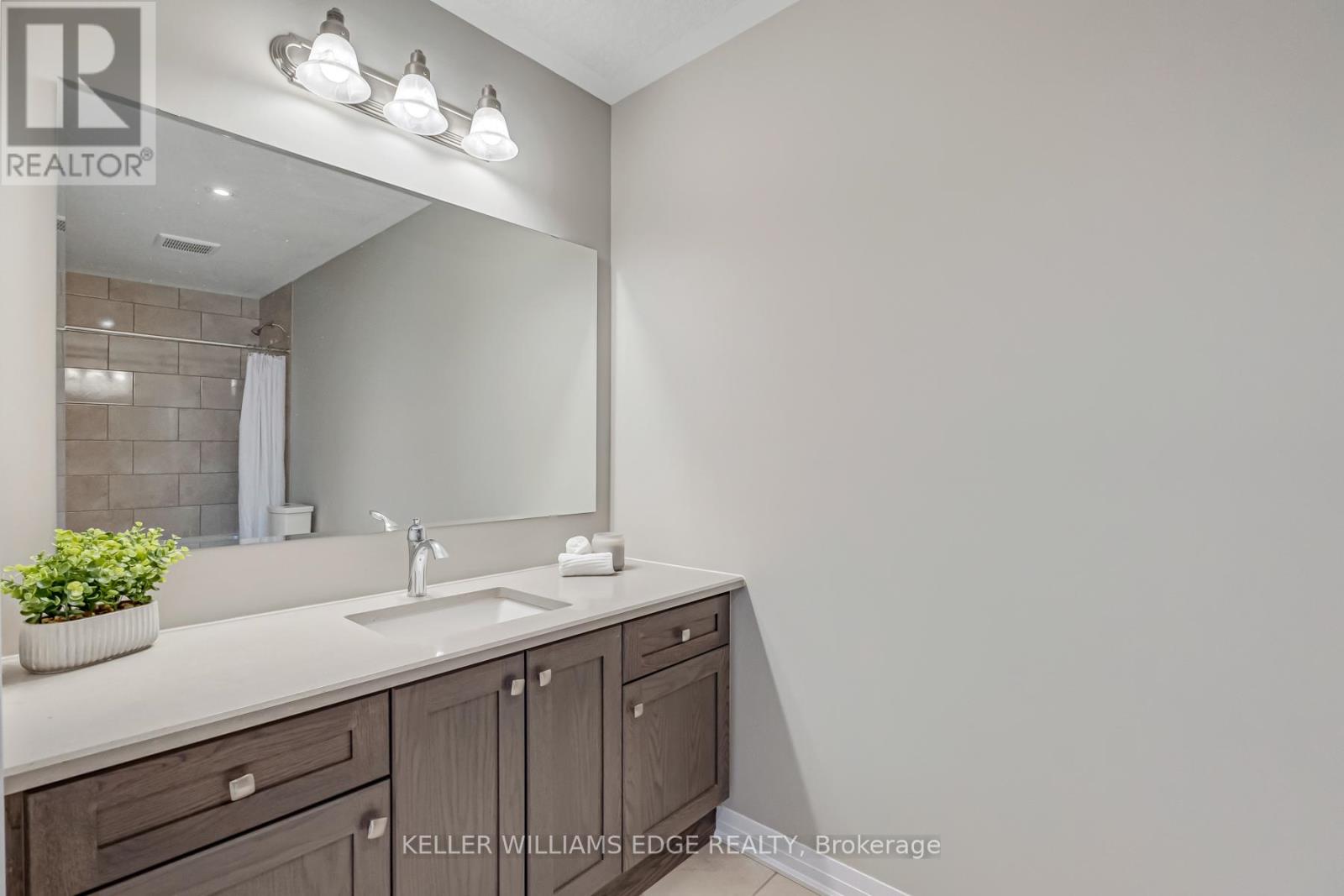 J138 - 25 Isherwood Avenue, Cambridge, Ontario  N1R 1B6 - Photo 16 - X12282306