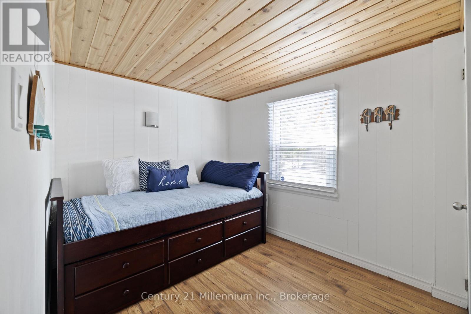 7 69th Street N, Wasaga Beach, Ontario  L9Z 1T9 - Photo 12 - S12030900