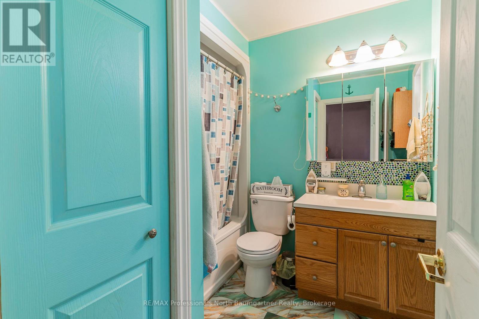 1093 Reynolds Road, Minden Hills, Ontario  K0M 2K0 - Photo 14 - X12189937