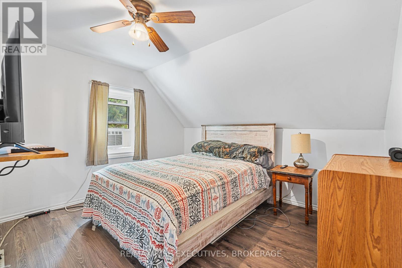 251 Briar Hill Road, Leeds And The Thousand Islands, Ontario  K0E 1N0 - Photo 20 - X12282403