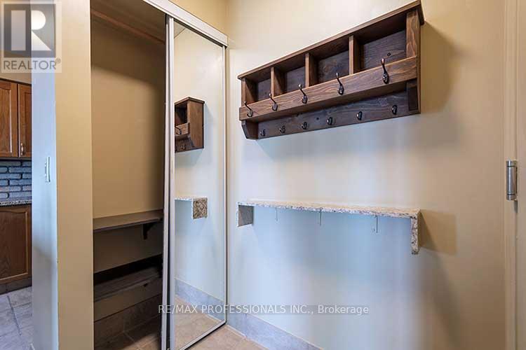 Property at 1203 - 2121 LAKE SHORE BOULEVARD W image 3