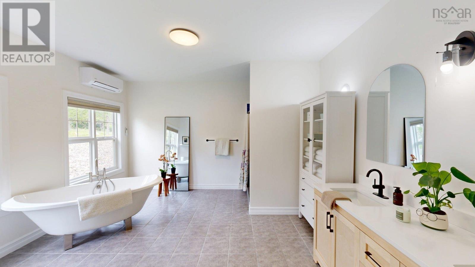 84 Oceanic Drive, East Lawrencetown, Nova Scotia  B2Z 1T6 - Photo 23 - 202515111