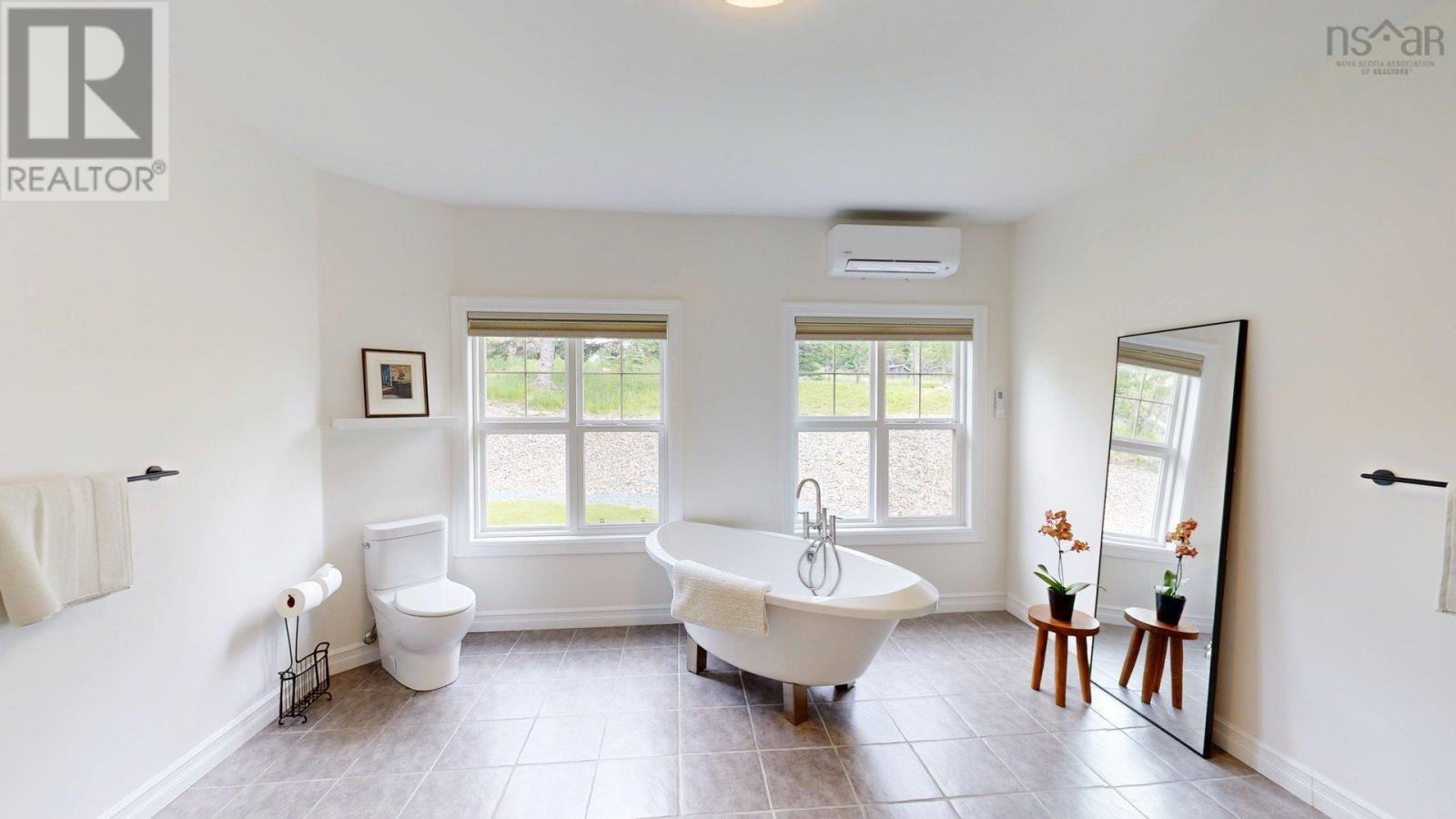 84 Oceanic Drive, East Lawrencetown, Nova Scotia  B2Z 1T6 - Photo 24 - 202515111