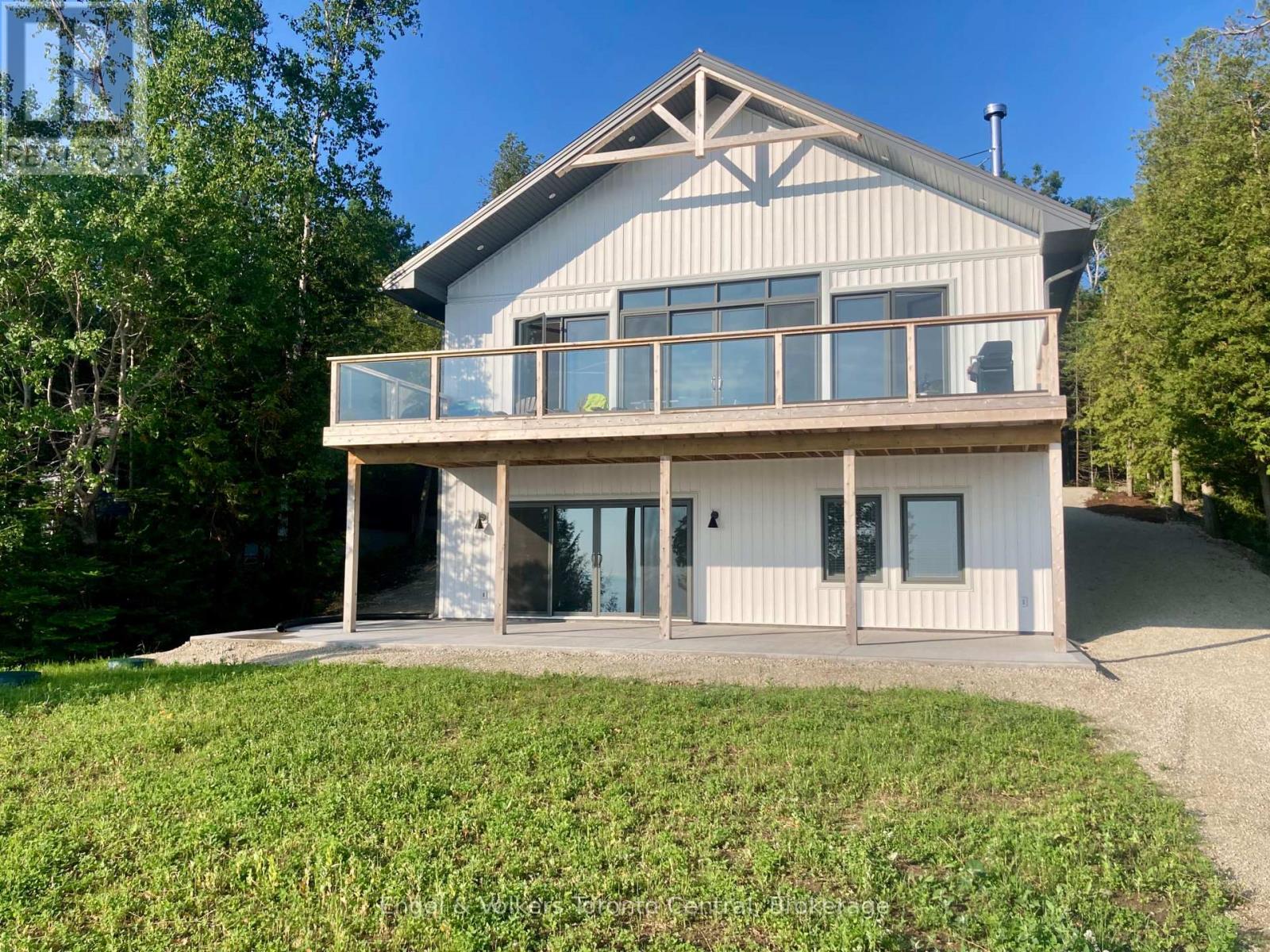 256 Cape Chin N Shore Road, Northern Bruce Peninsula, Ontario  N0H 1W0 - Photo 3 - X12114053