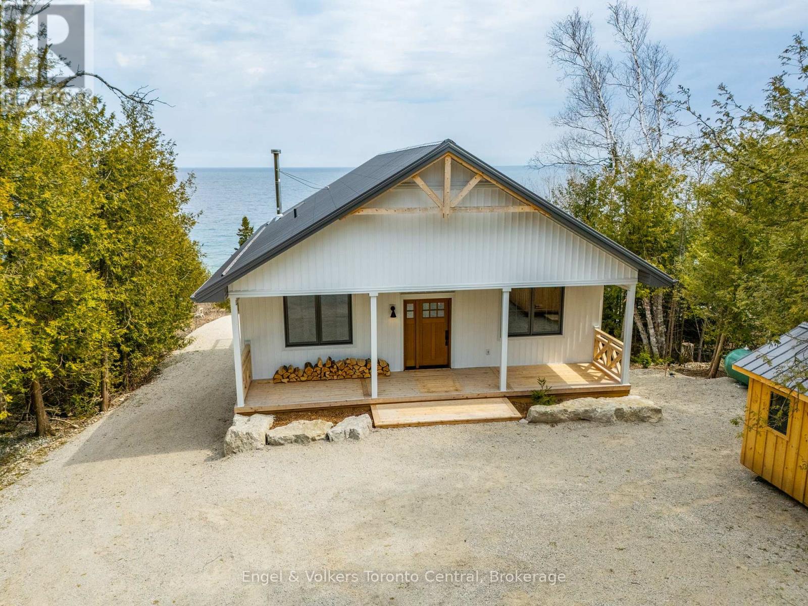 256 Cape Chin N Shore Road, Northern Bruce Peninsula, Ontario  N0H 1W0 - Photo 40 - X12114053