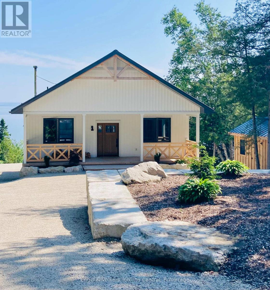 256 Cape Chin N Shore Road, Northern Bruce Peninsula, Ontario  N0H 1W0 - Photo 6 - X12114053