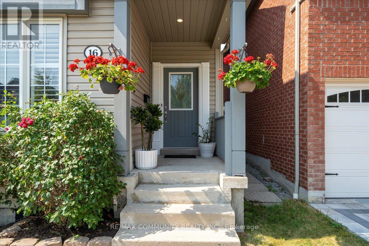 Property at 16 ARMITAGE CRESCENT image 3