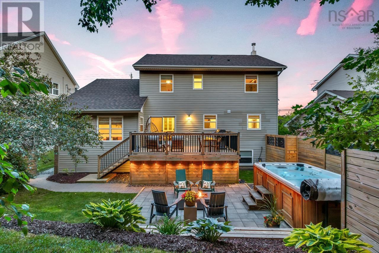 Property at 34 Portland Hills Drive image 3