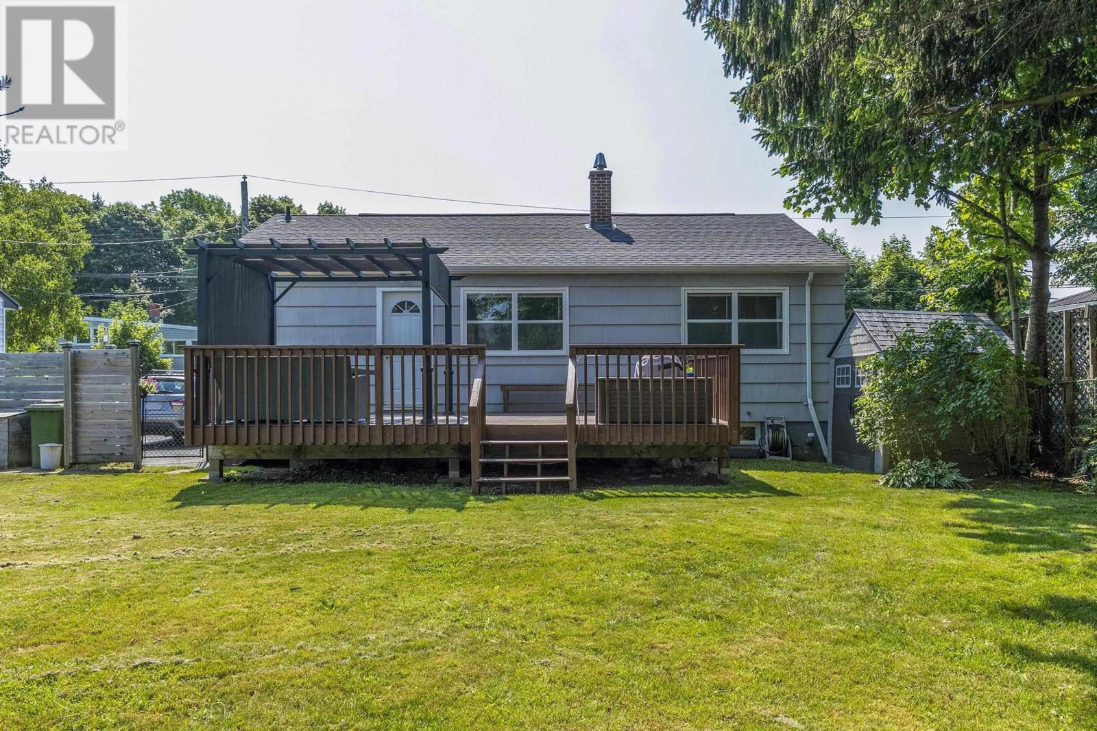 Property at 19 Woodland Avenue image 3