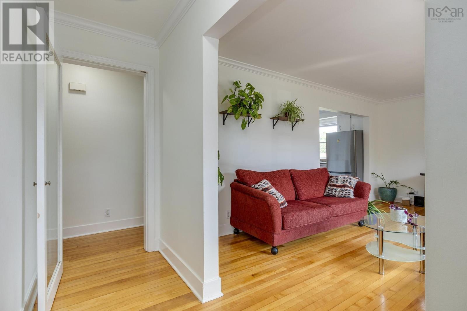 Property at 19 Woodland Avenue image 5