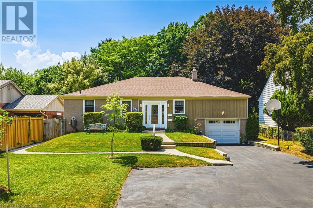 Property at 972 KINGSWAY Drive image 2