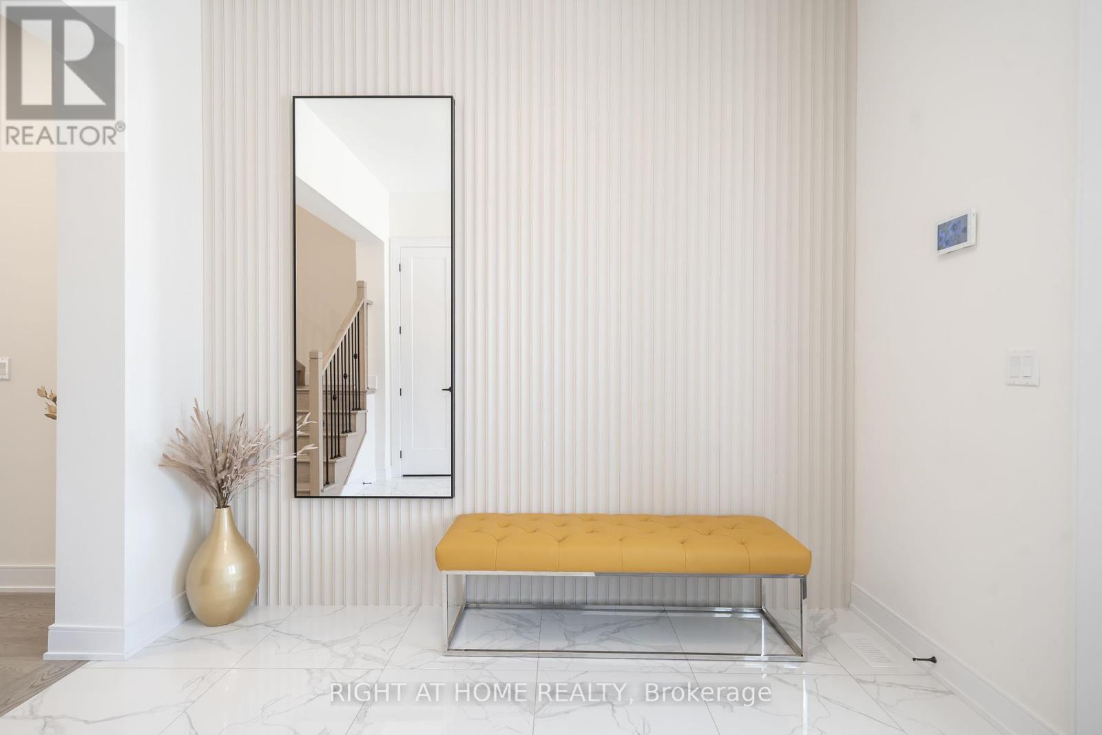 Property at 1361 BLACKMORE STREET image 4