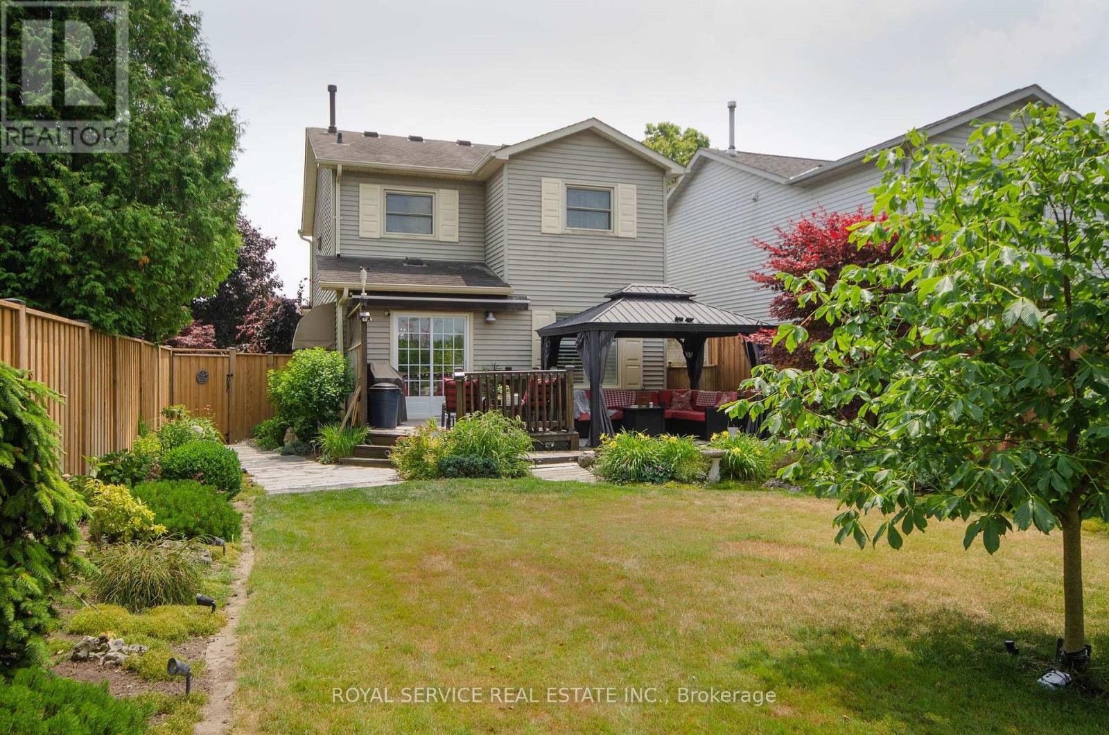 16 BURNHAM BOULEVARD, Port Hope, Ontario