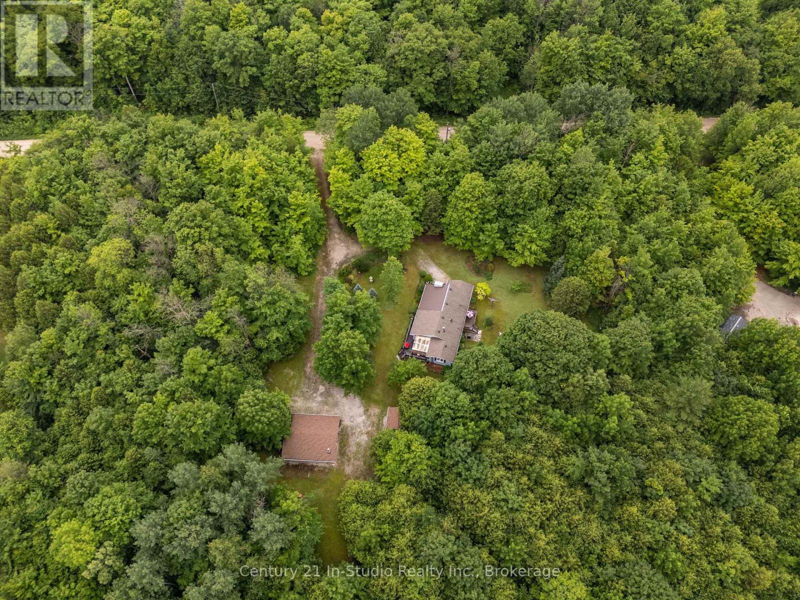 255263 1 Concession, Chatsworth, Ontario  N0H 2V0 - Photo 12 - X12282526