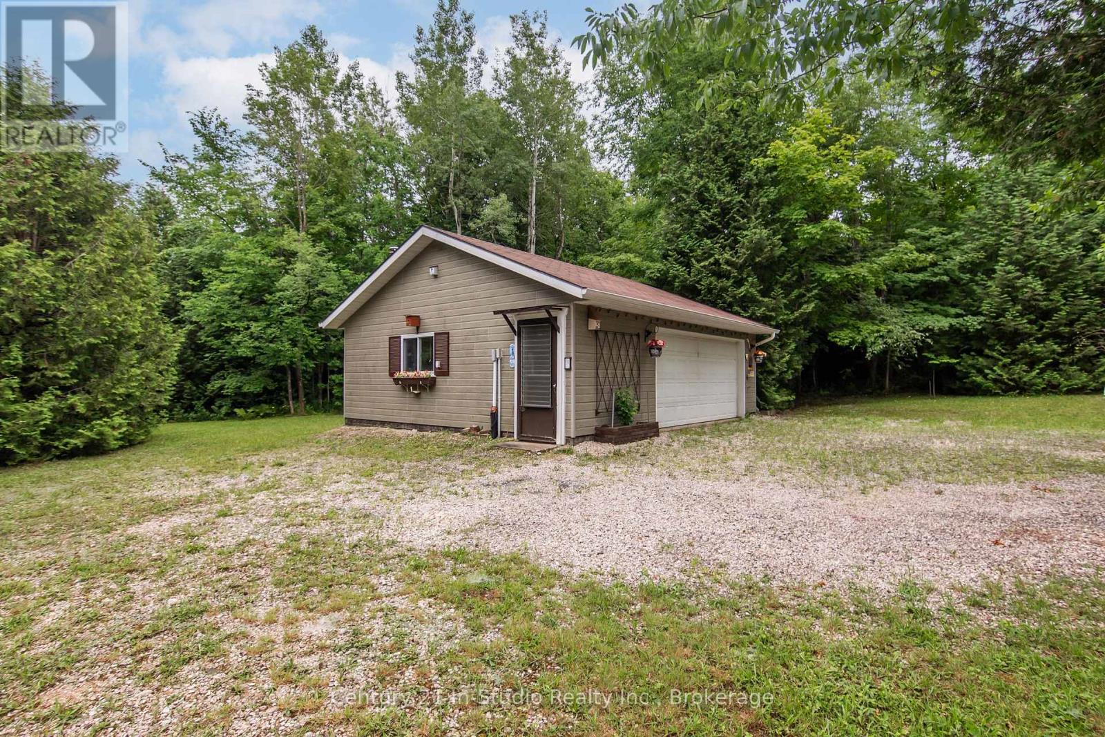 255263 1 Concession, Chatsworth, Ontario  N0H 2V0 - Photo 41 - X12282526