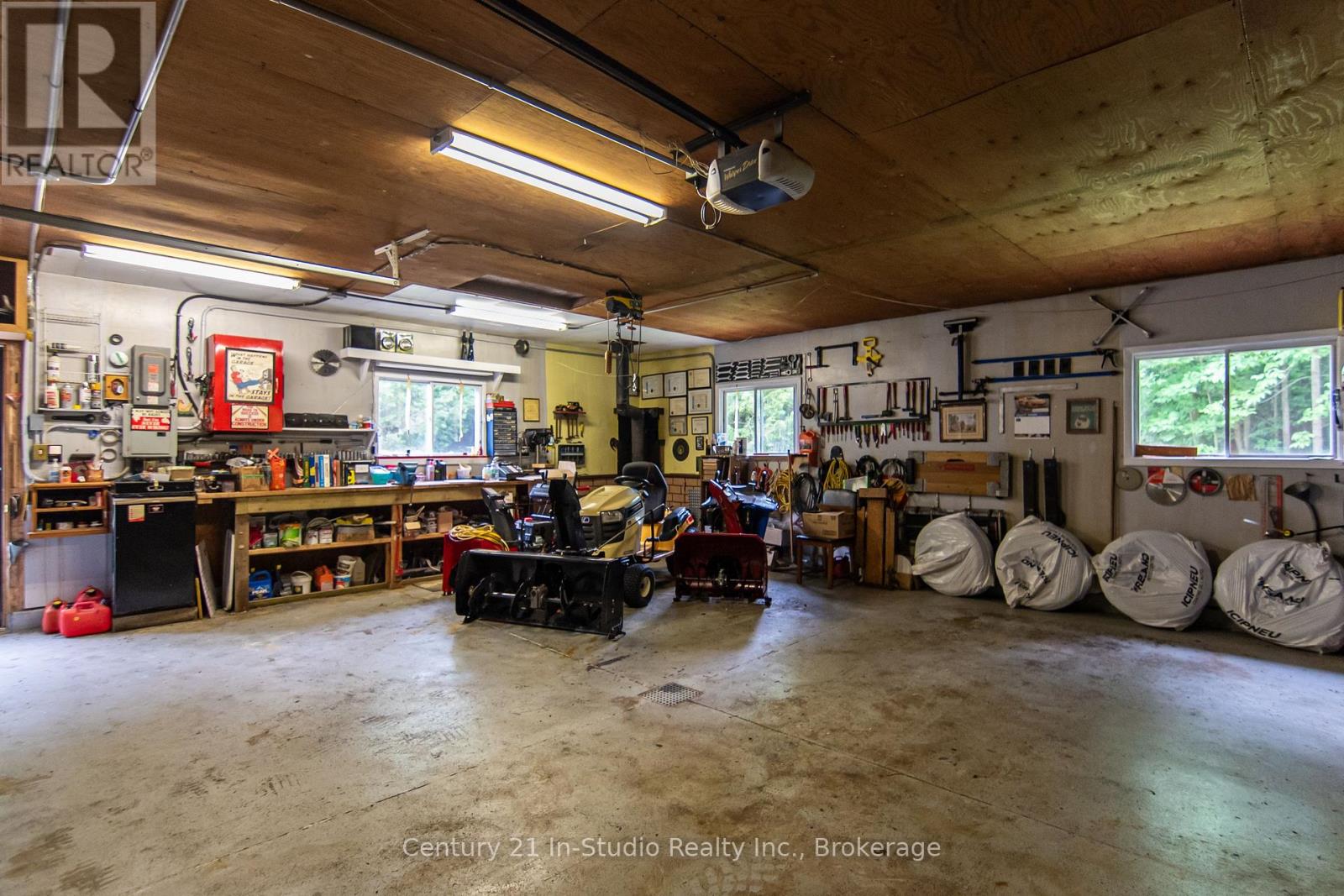 255263 1 Concession, Chatsworth, Ontario  N0H 2V0 - Photo 44 - X12282526