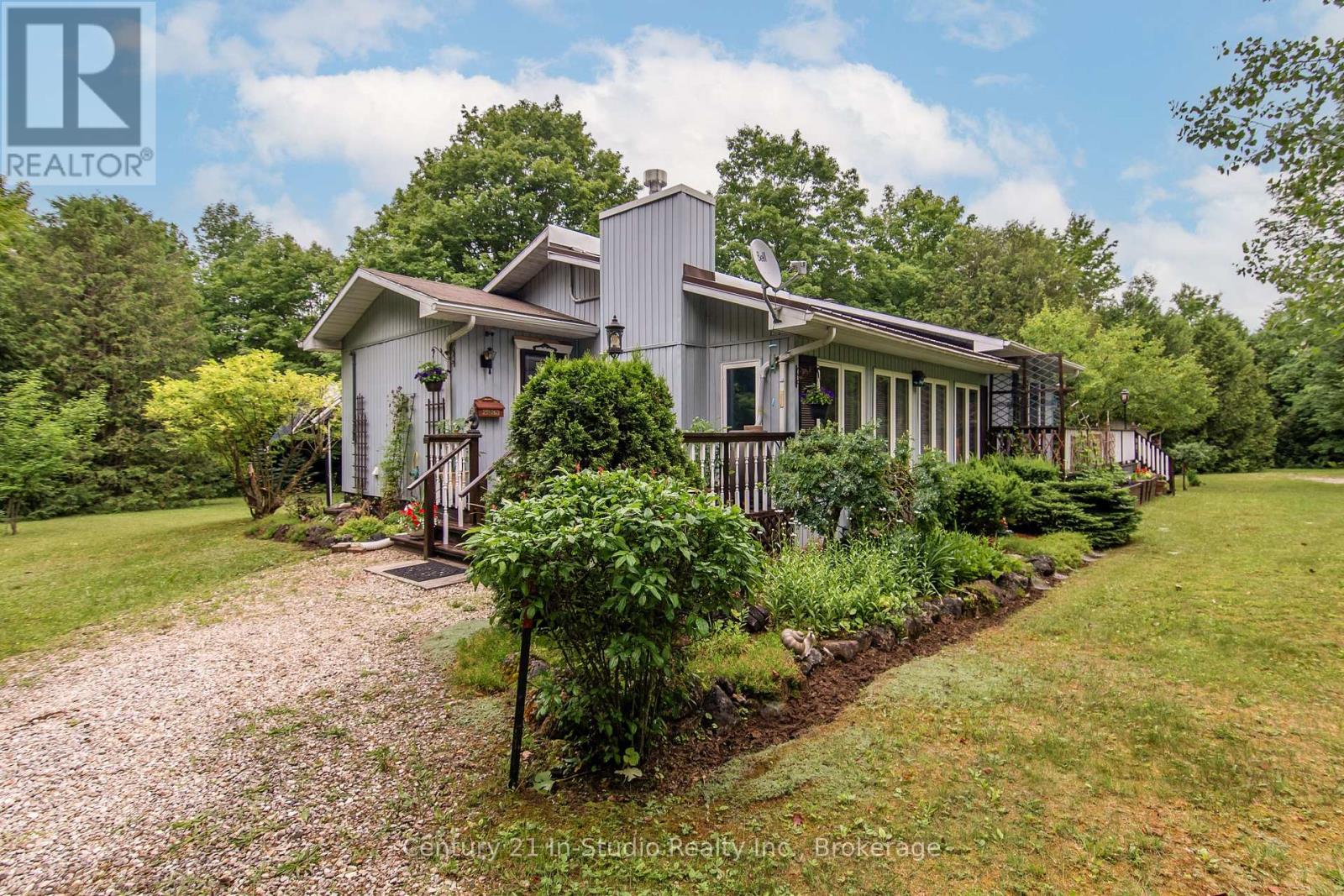 255263 1 Concession, Chatsworth, Ontario  N0H 2V0 - Photo 5 - X12282526