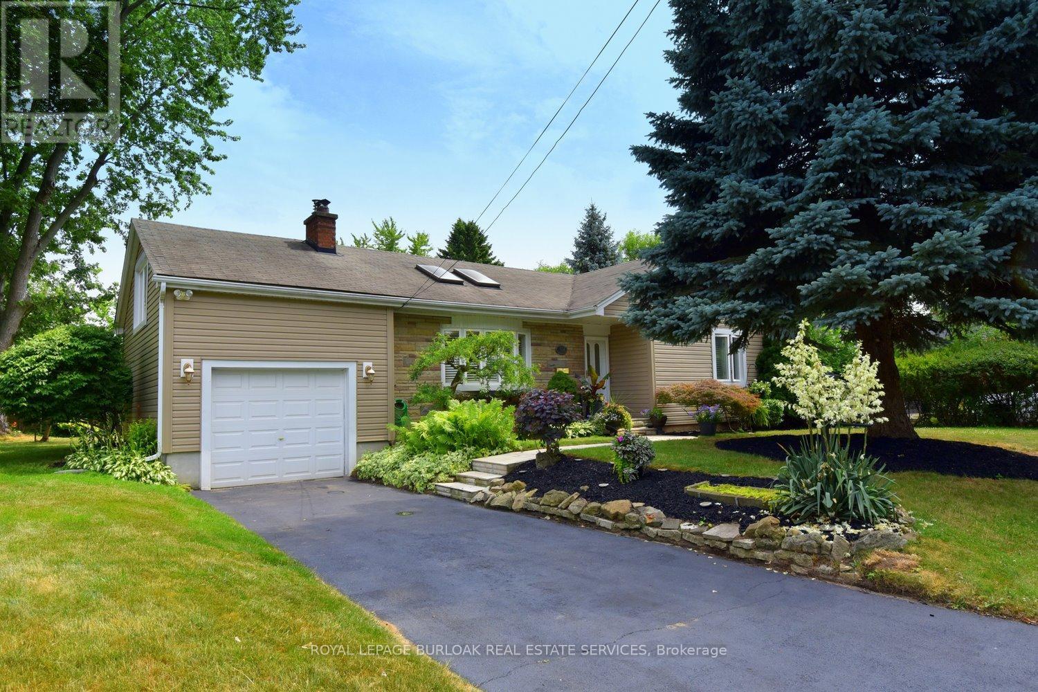 Property at 1034 CEDAR AVENUE image 1