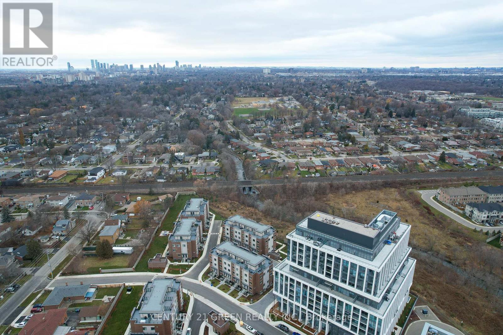 247 - 1075 Douglas Mccurdy Common, Mississauga, Ontario  L5G 0C6 - Photo 49 - W12282390