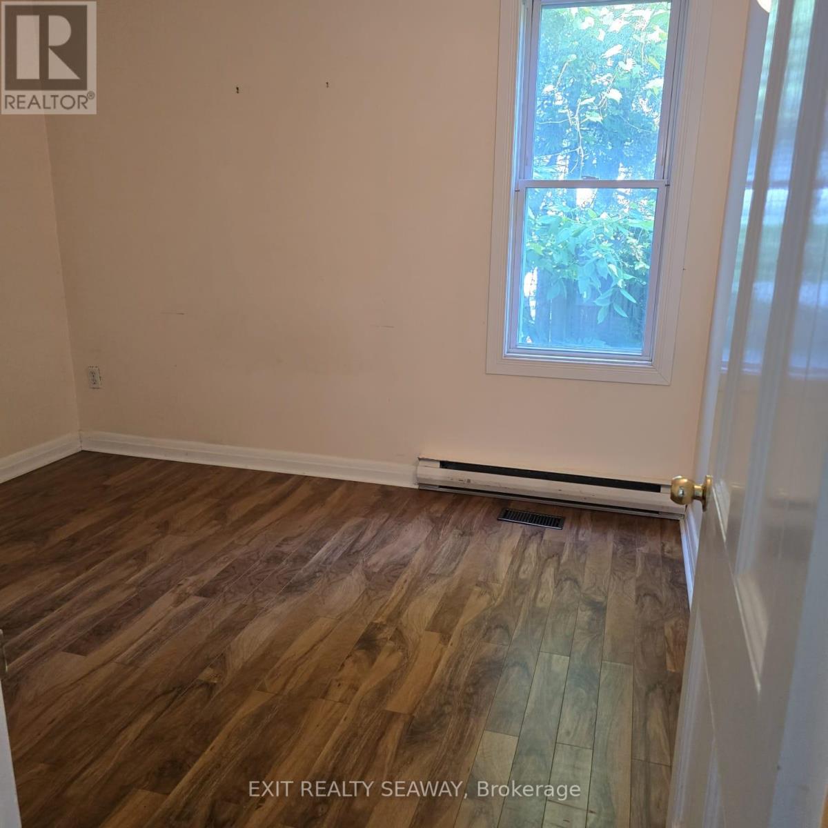 8154 Victoria Street, Ottawa, Ontario  K0A 2P0 - Photo 11 - X12282529