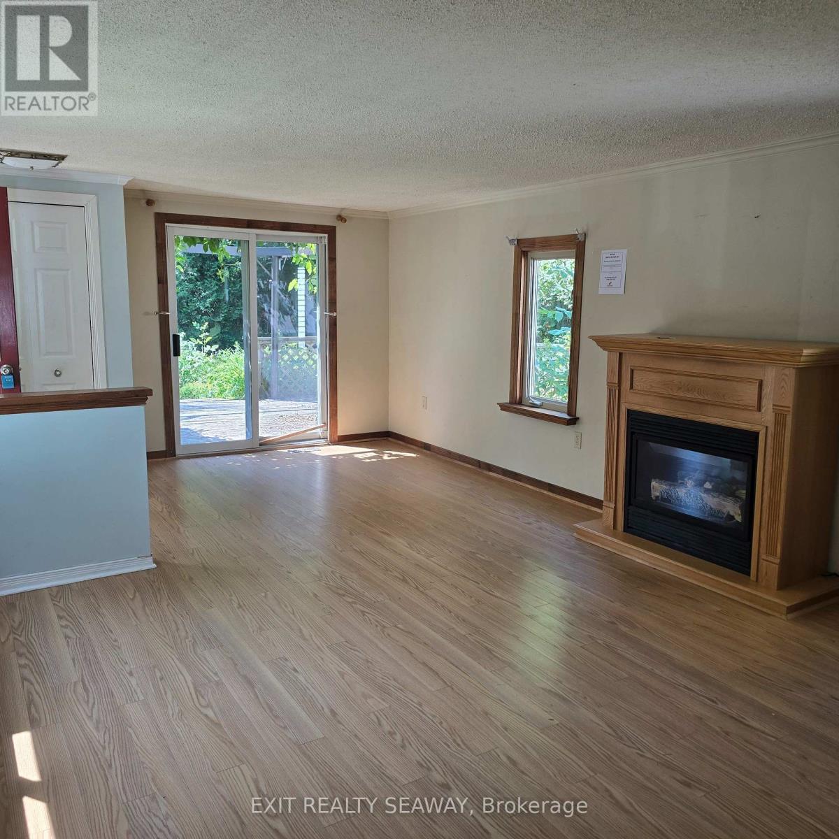 8154 Victoria Street, Ottawa, Ontario  K0A 2P0 - Photo 7 - X12282529
