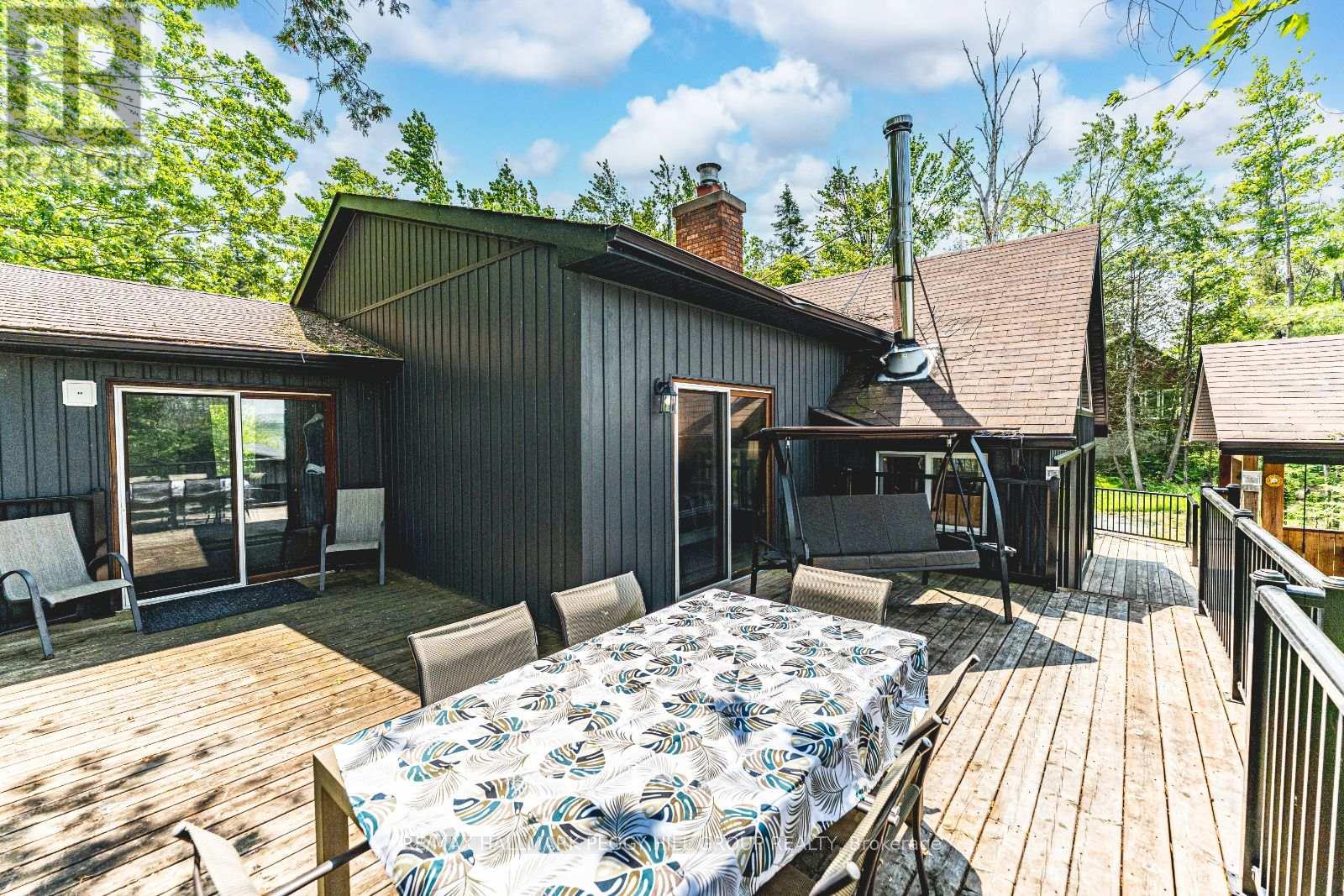 49 Hemlock Drive, Kawartha Lakes, Ontario  K0M 1C0 - Photo 17 - X12282379