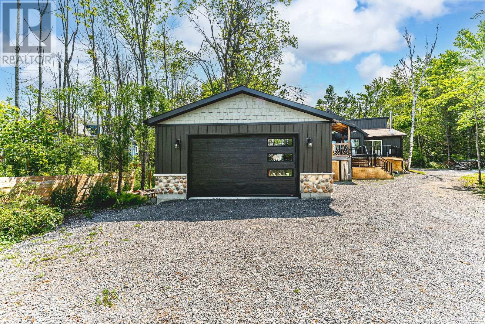 49 Hemlock Drive, Kawartha Lakes, Ontario  K0M 1C0 - Photo 20 - X12282379